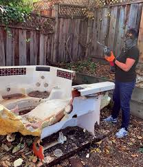 Best Commercial Junk Removal  in Deephaven, MN